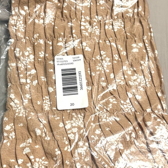 NWT LANE BRYANT Crop Top - Picture 5 of 5